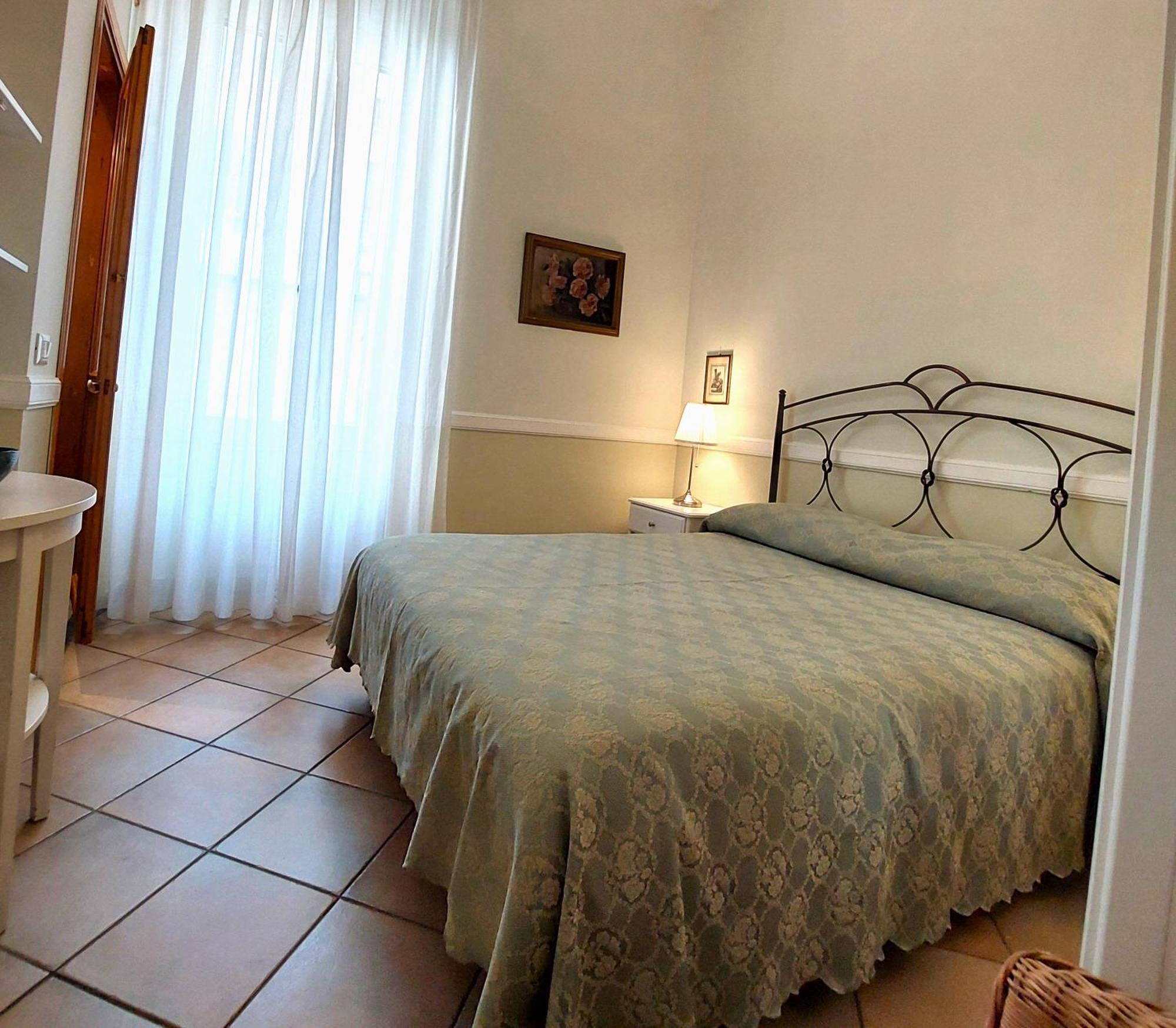 Residenza Maritti Classic Rooms Roma Exterior foto