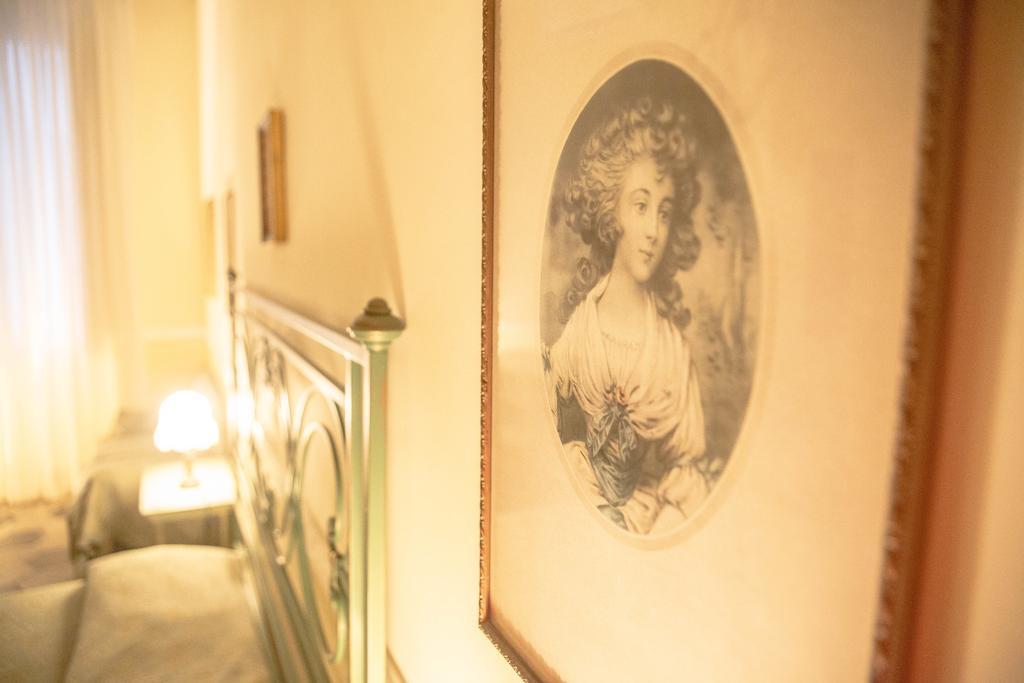 Residenza Maritti Classic Rooms Roma Exterior foto