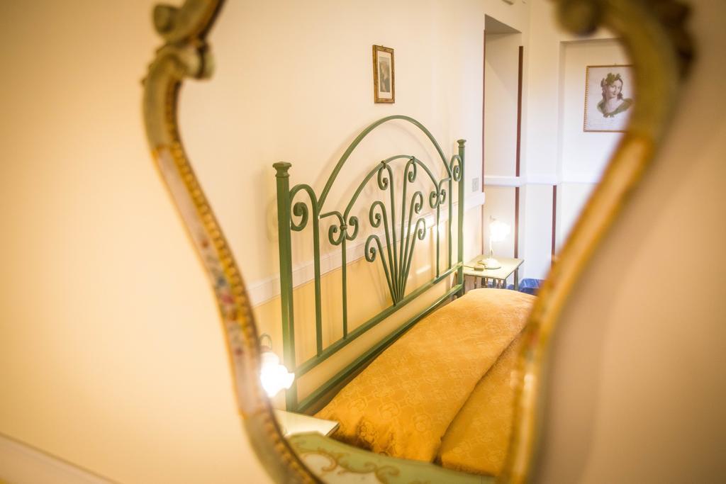 Residenza Maritti Classic Rooms Roma Exterior foto